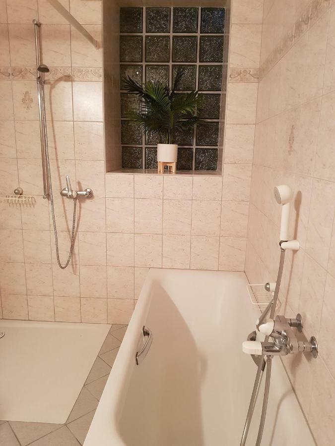 Apartement-Gite Rural A 3 Km De Delemont Courcelon Экстерьер фото